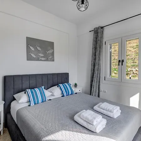 Elysia House 펜션 포시드호니아