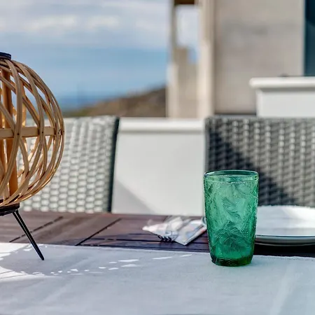 펜션 Elysia House 포시드호니아